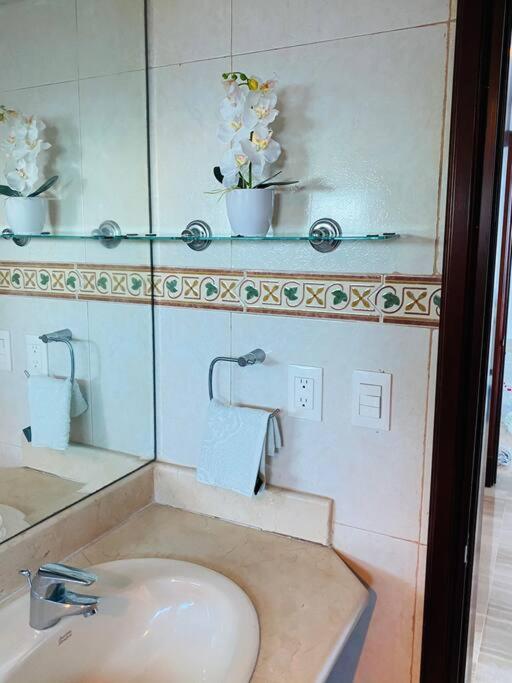 Habitacion Privada Con Vista Al Mar Ambar, Malecon Σάντο Ντομίγκο Εξωτερικό φωτογραφία